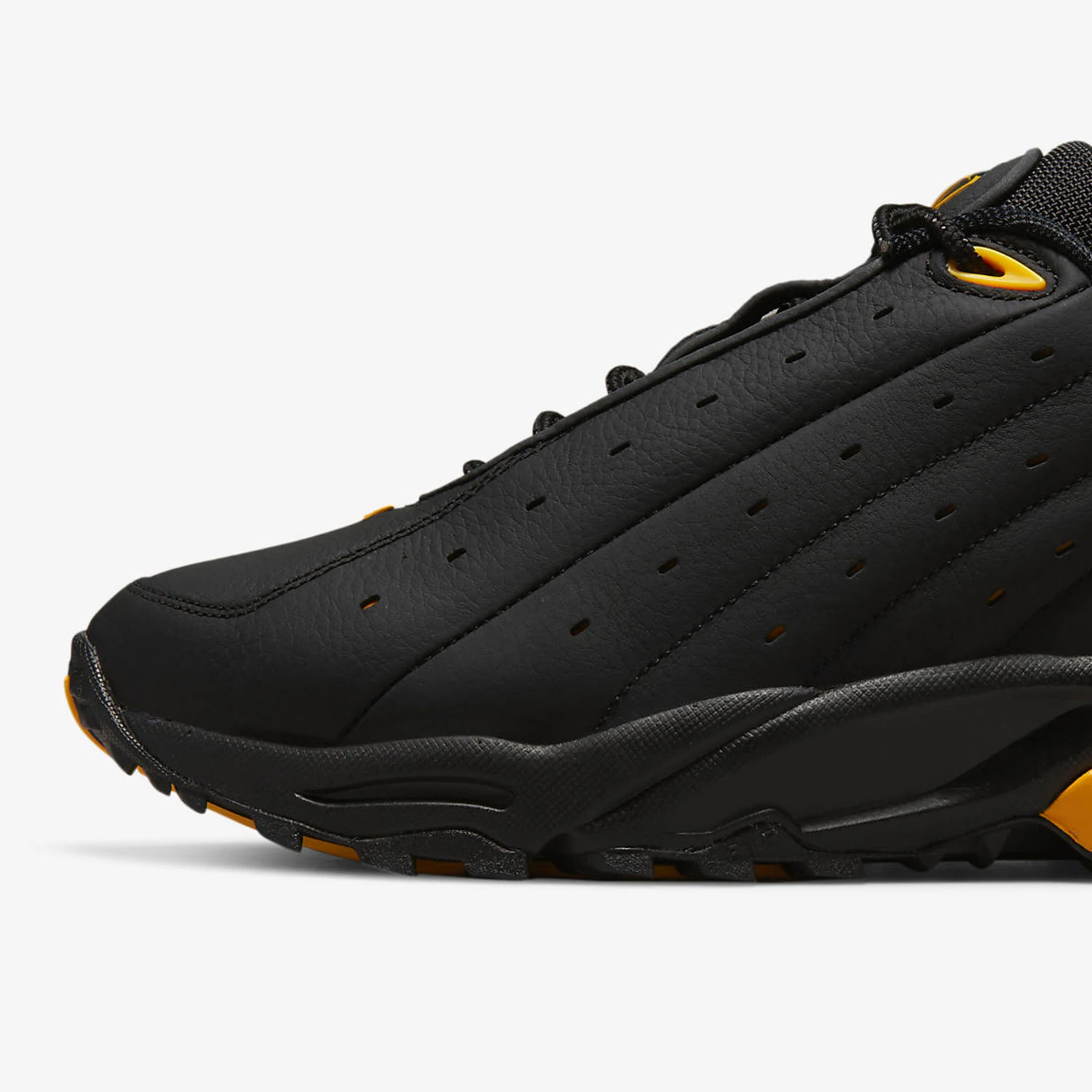 Nike Genuine Hot Step Air Terra - Image 2